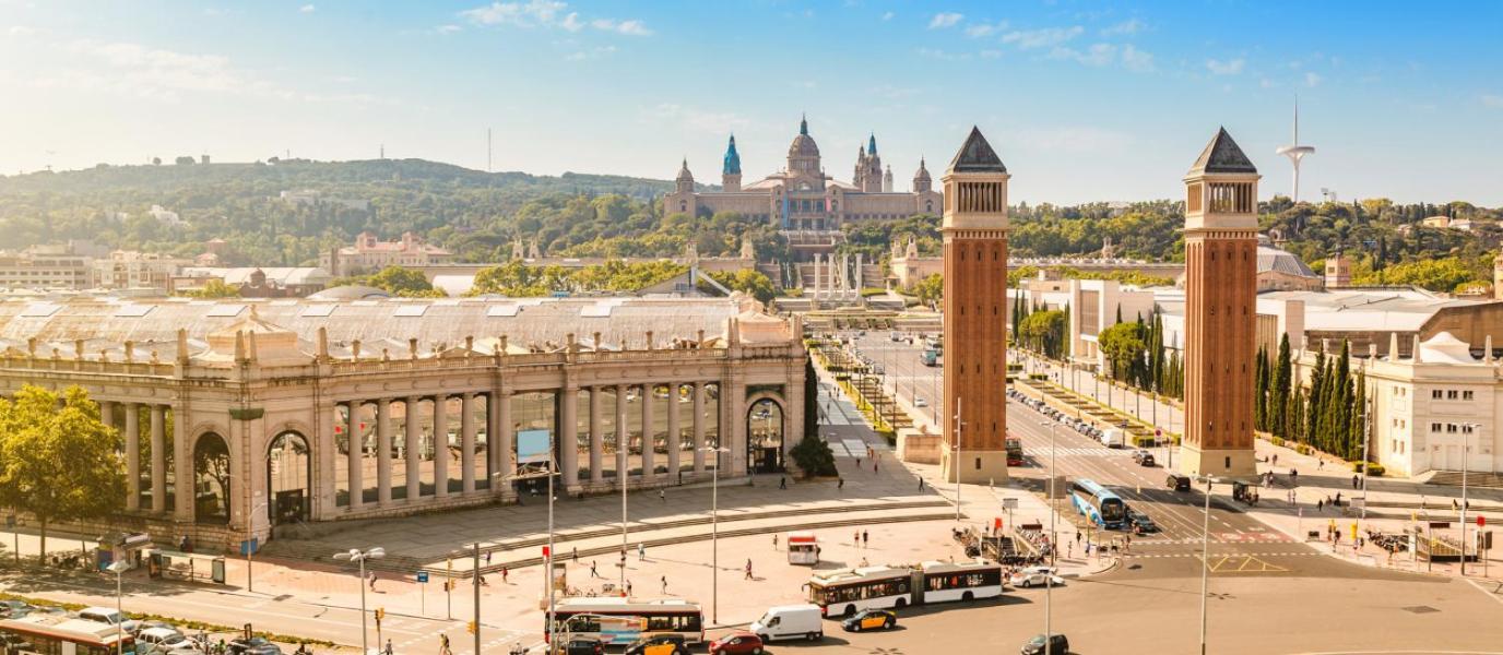 Barcelona Fira & Camp Nou Stadium لوسبيتاليت دي يوبريغات المظهر الخارجي الصورة