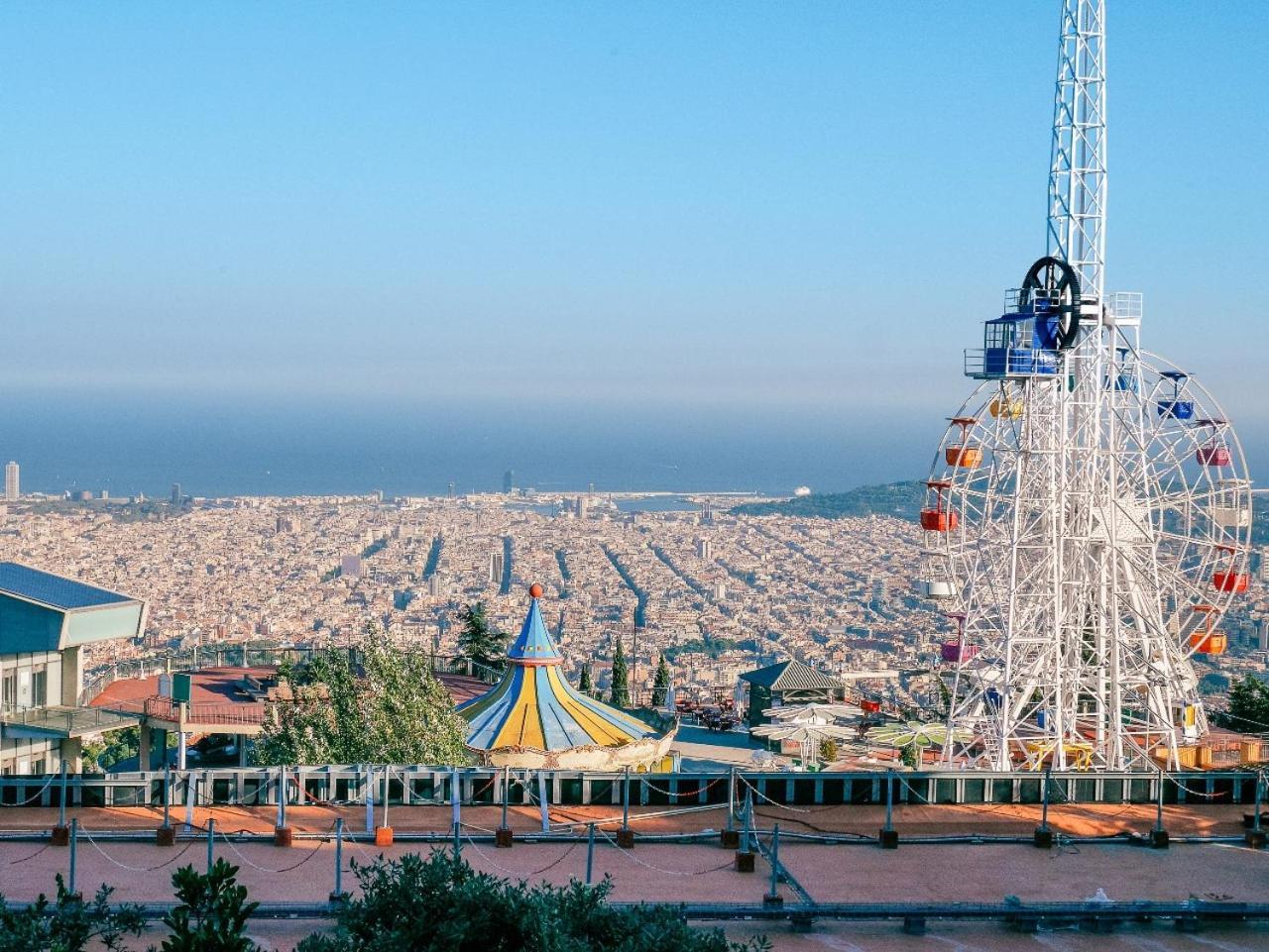 Barcelona Fira & Camp Nou Stadium لوسبيتاليت دي يوبريغات المظهر الخارجي الصورة